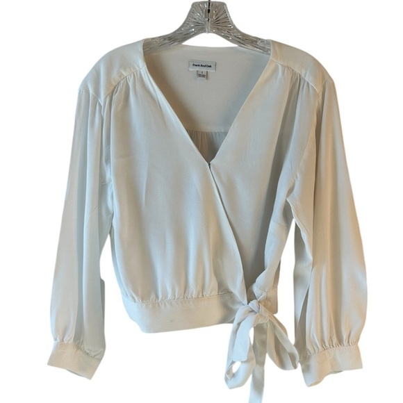 Frank & Oak linen blend wrap top - Picture 2 of 5